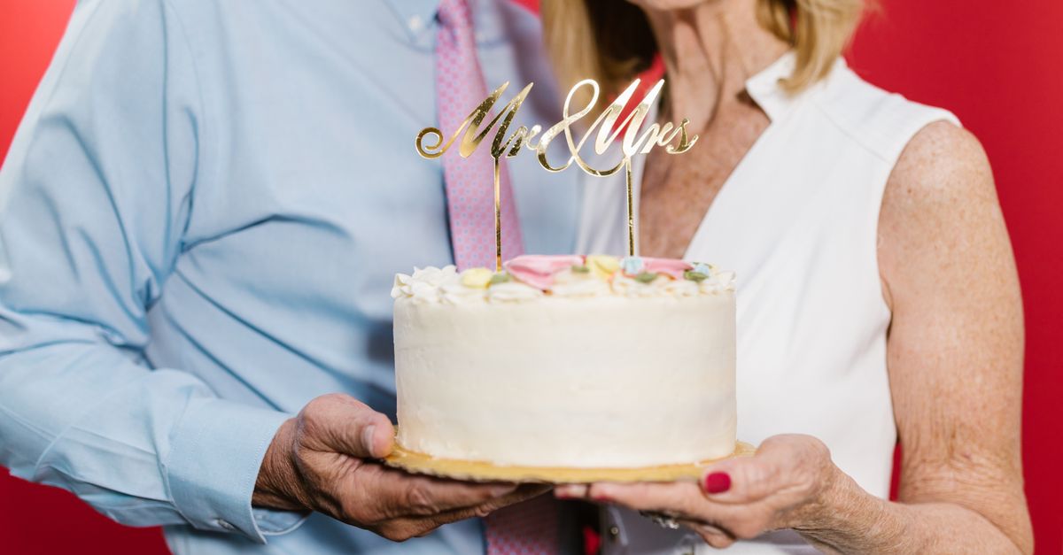 Célébrer l'Amour : Les Valeurs Symboliques des Noces d'Or