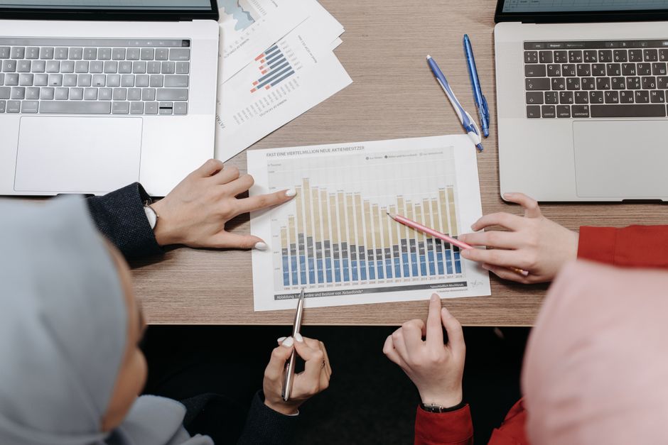 6 Warning Signs Your Retirement Budget Won’t Last 25 Years