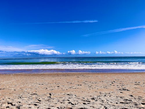 Free stock photo of beach, beach sand, blue ocean