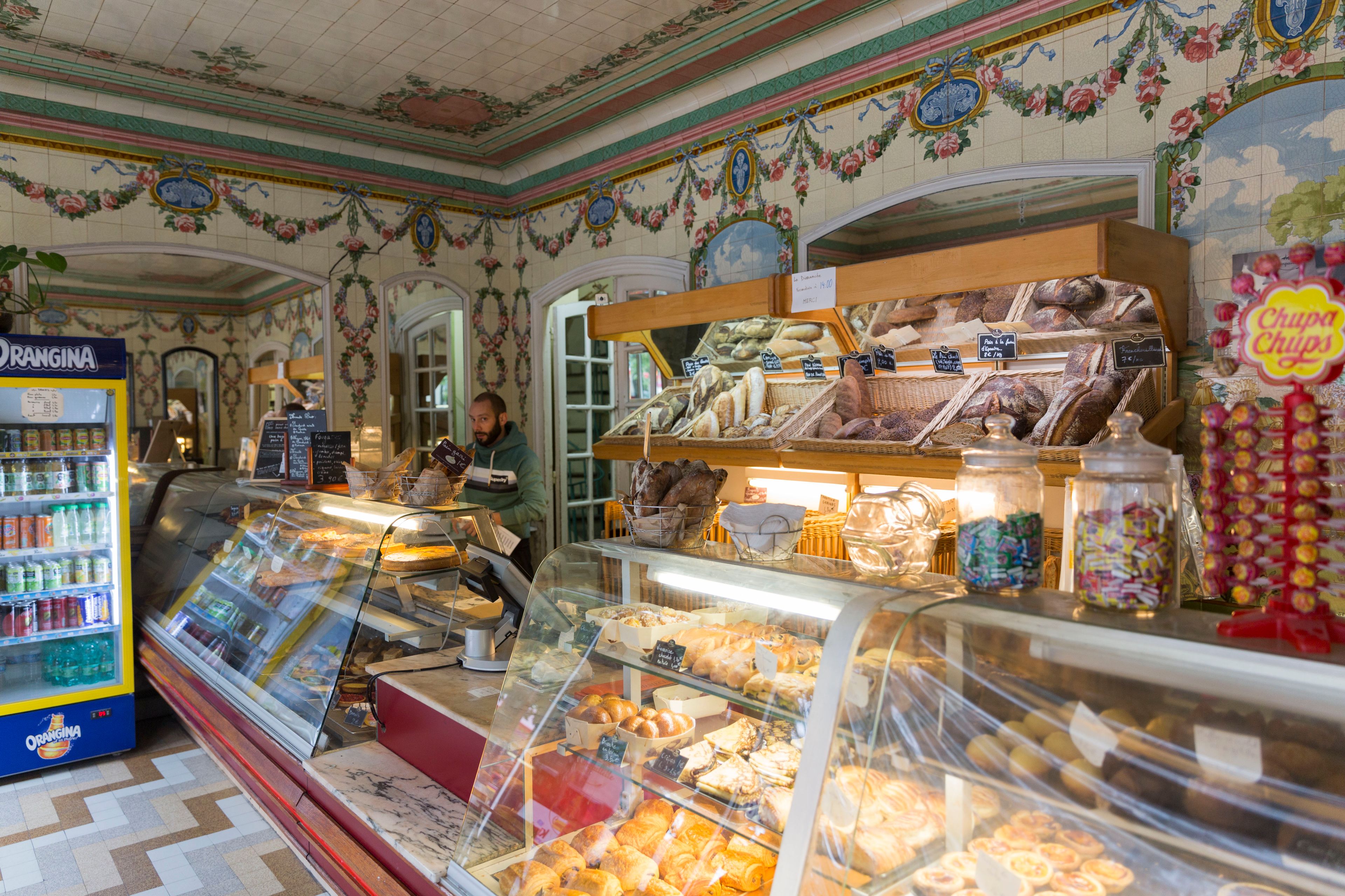 Pittsburgh Eastern European bakery interior