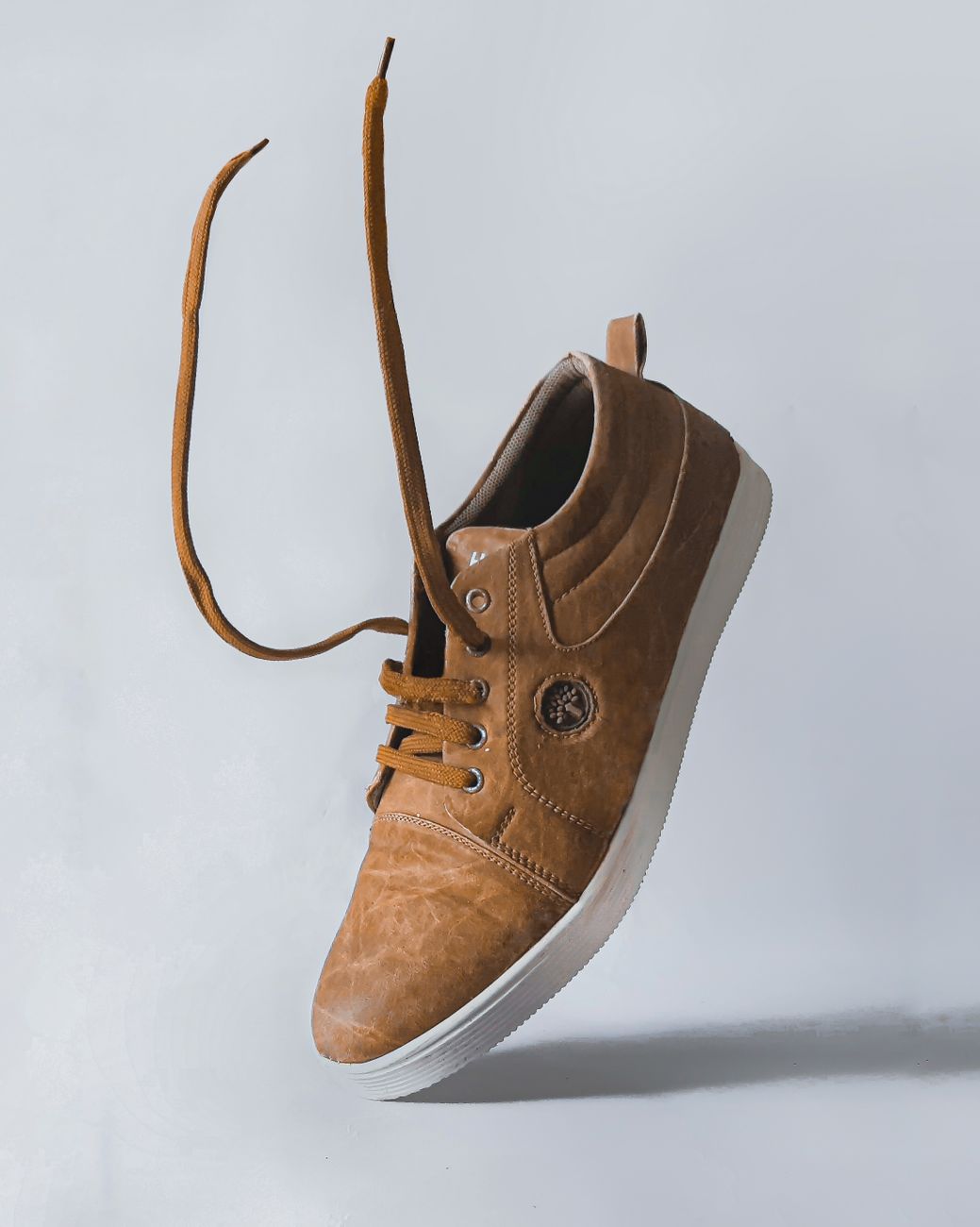 Field Suede Tan