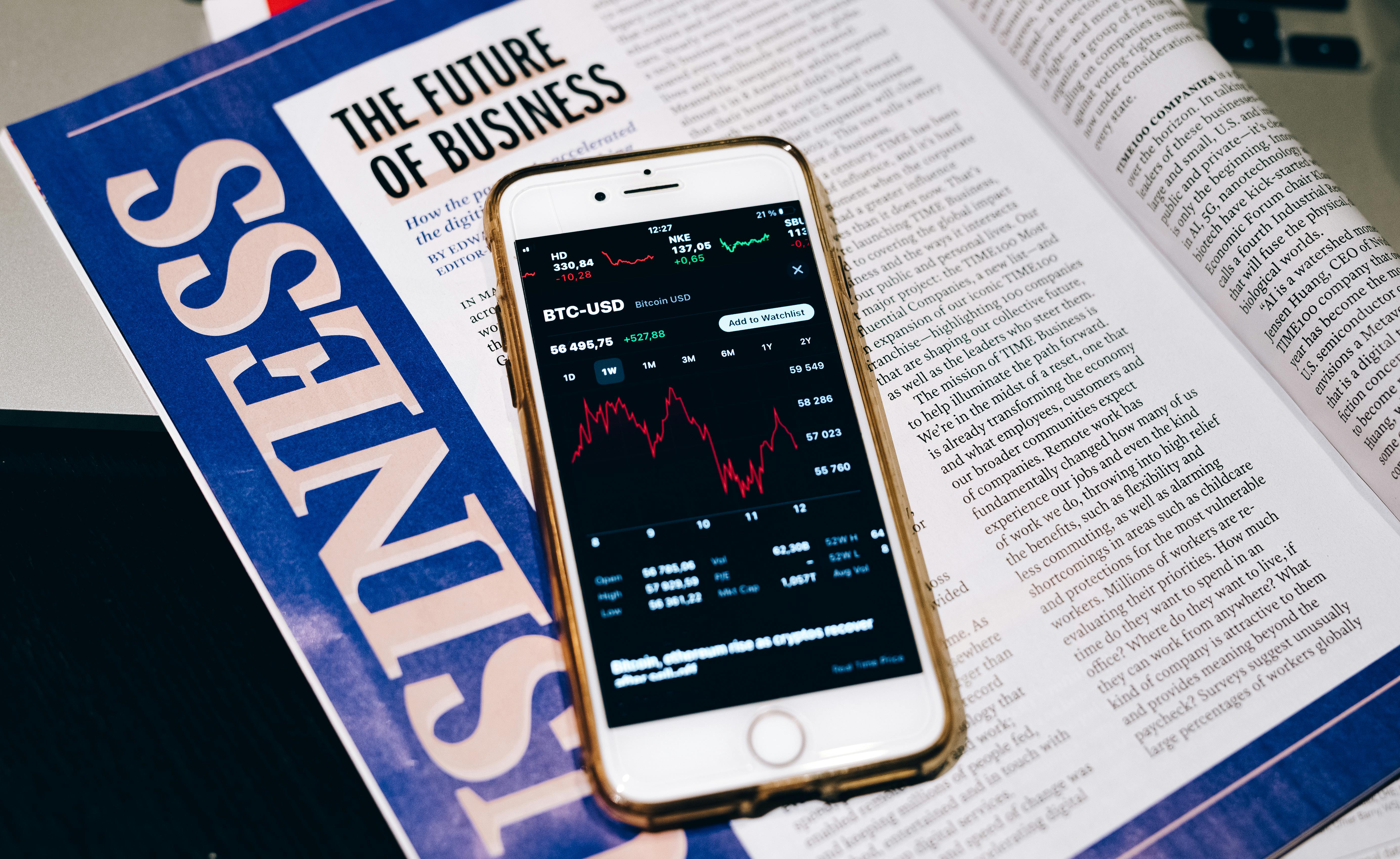 Close Up Shot of Computer Screen · Free Stock Photo