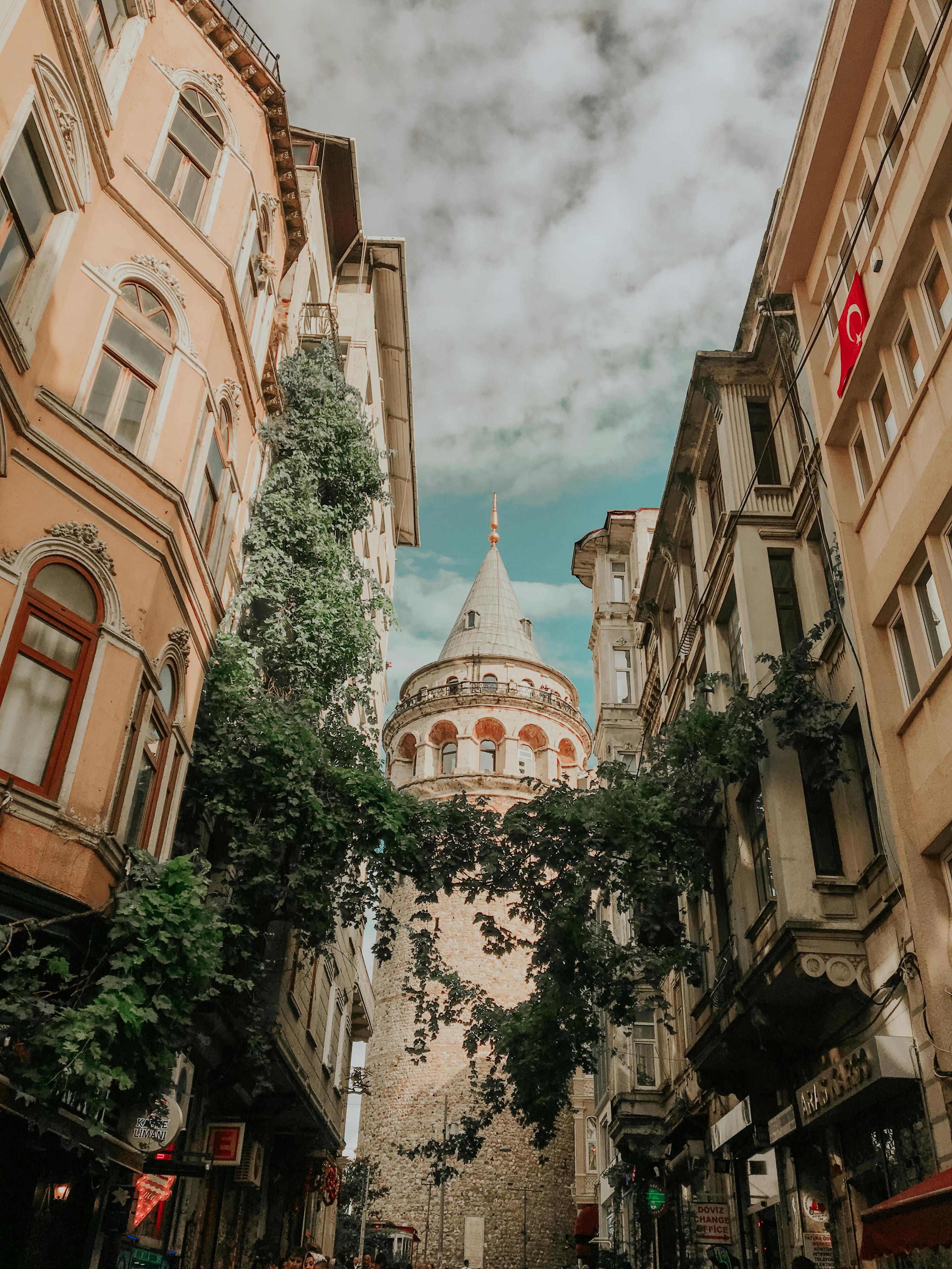 Gratuit Photos gratuites de angle faible, architecture européenne, architecture historique Photos