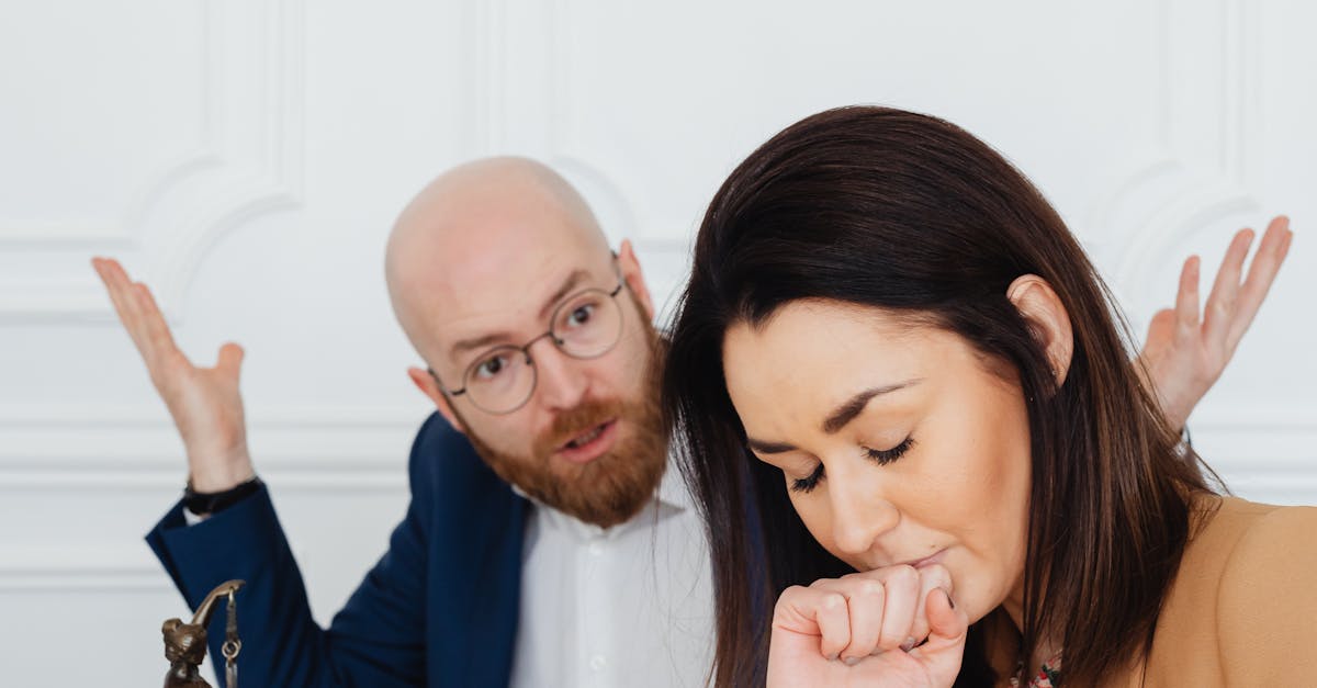 Marriage certificate for a couple standing in front of a courthouse in Florida.