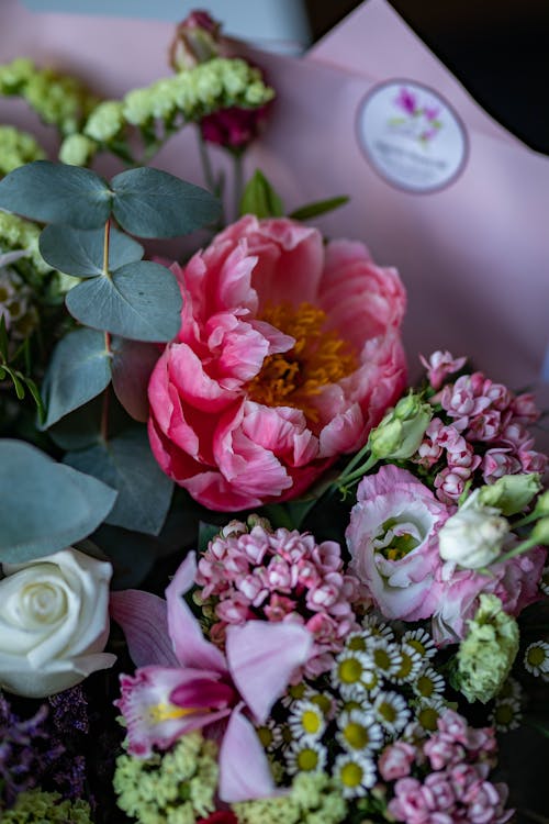 Floral composition with peony and roses