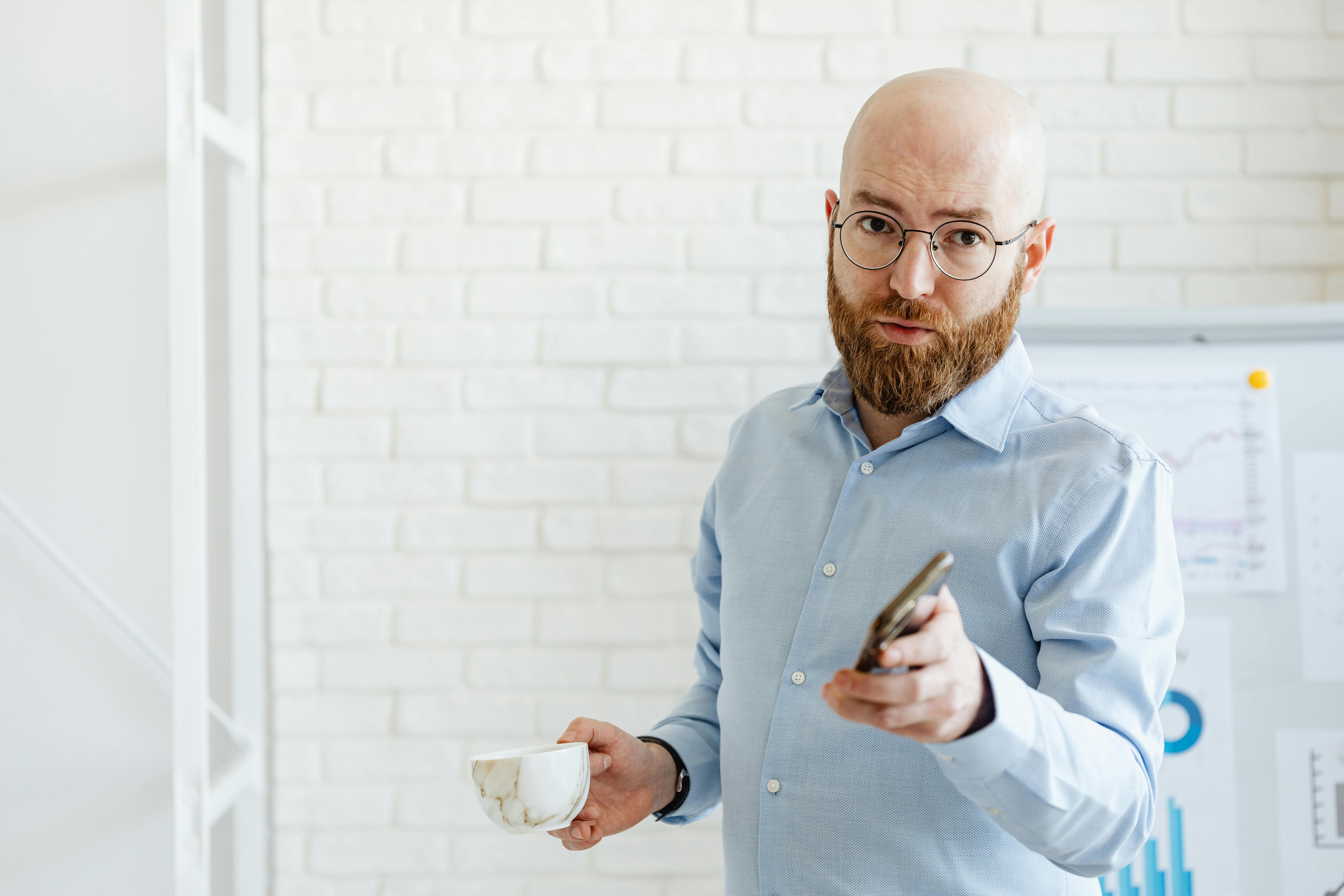 Dave Ramsey says: Your talent can be your side hustle — Photo by www.kaboompics.com on Pexels