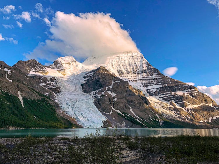 The Berg Lake Near Mount Robson