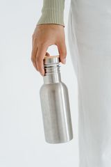 Bottle, front view, photo by Tima Miroshnichenko on Pexels