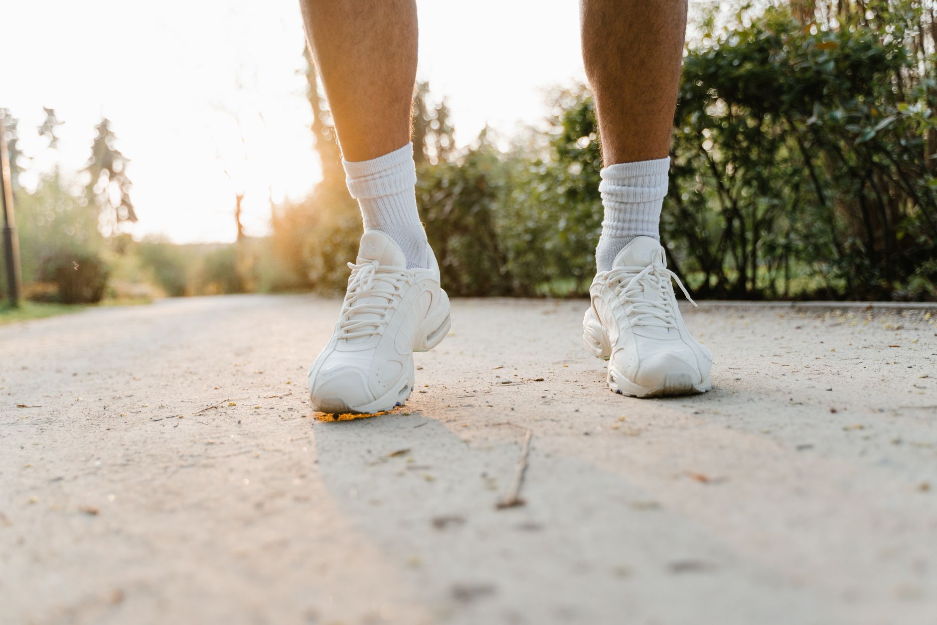 Best Shoes for Walking on Concrete (2026)
