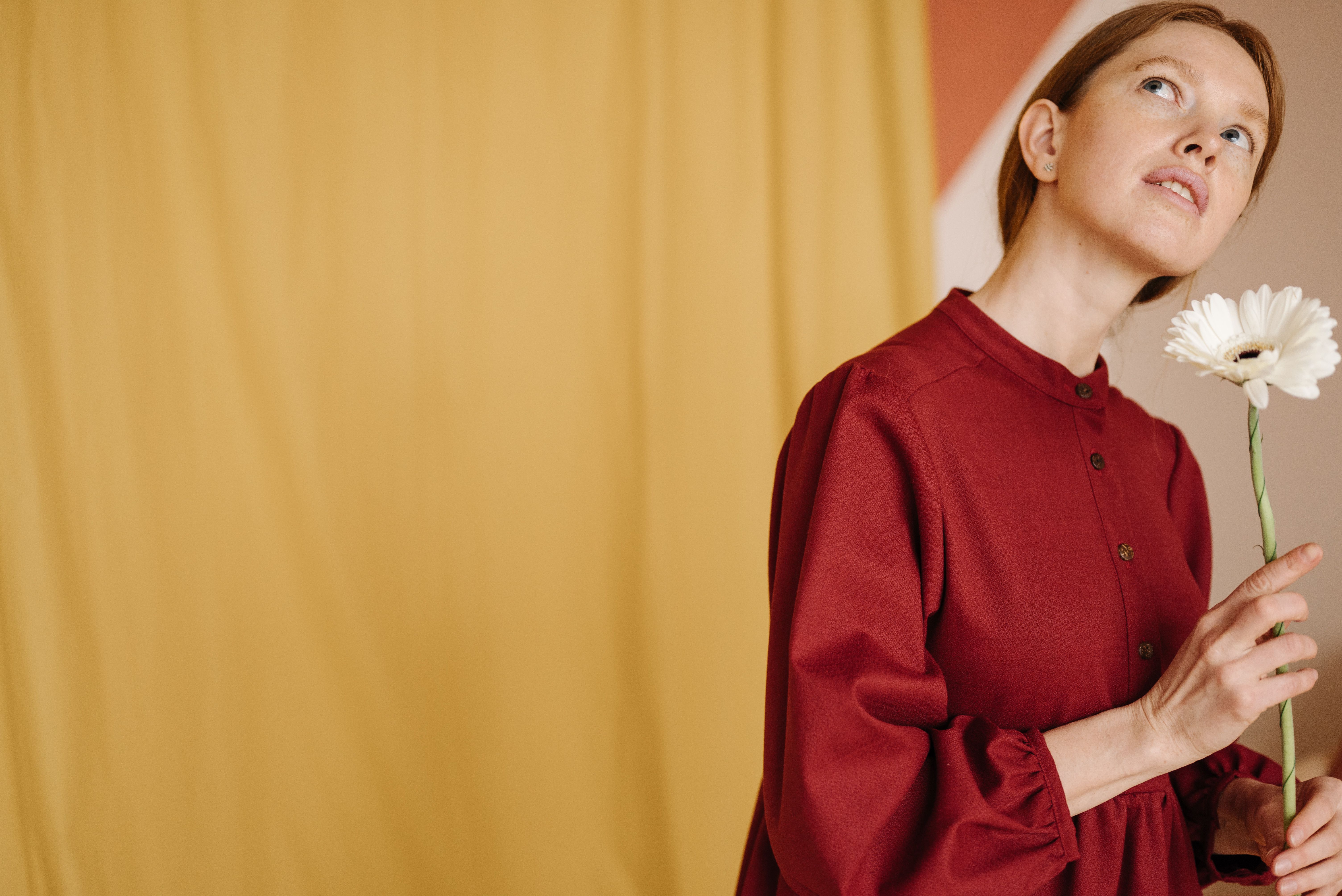 Patron chemise femme : Guide complet couture 2026