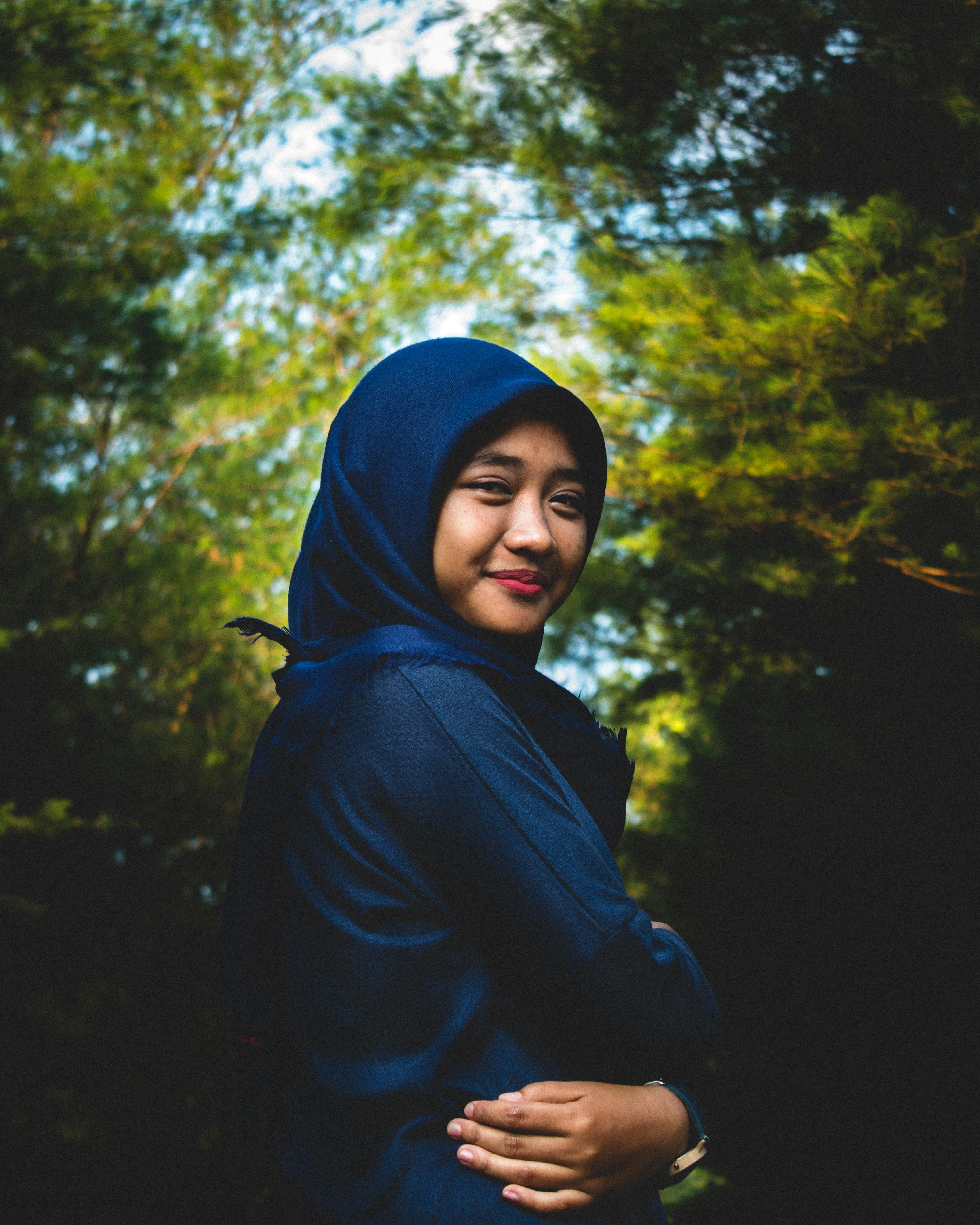 Woman In Blue Hijab And Abaya Traditional Dress Free Woman In Blue Hijab And Abaya Traditional Dress Free