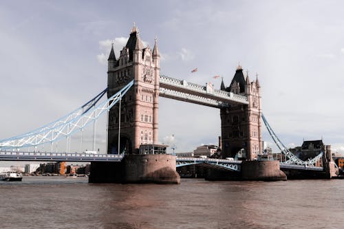 Free Photo of Tower Bridge During Daytime  Stock Photo