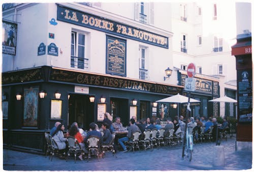 People dining on a Restaurant 