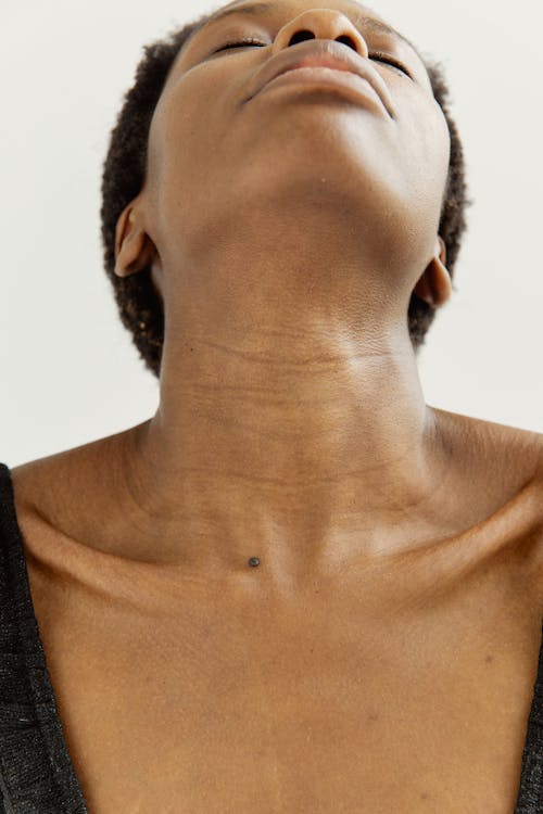 Darmowe zdjęcie z galerii z afroamerykanka, głowa, kobieta