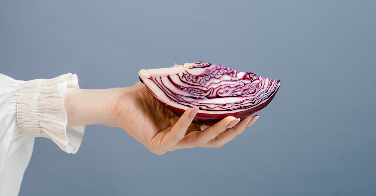 How to cut cabbage for stir-fry