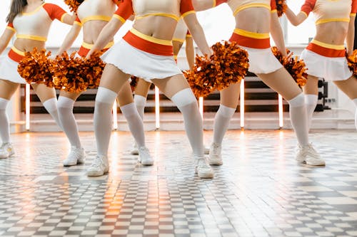 Gratis arkivbilde med cheerleaders, crop top, danse