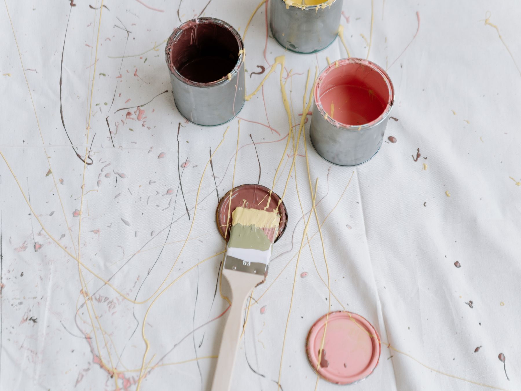 Painters and Decorators in Horns Green — woodwork brushed to a crisp, smooth line