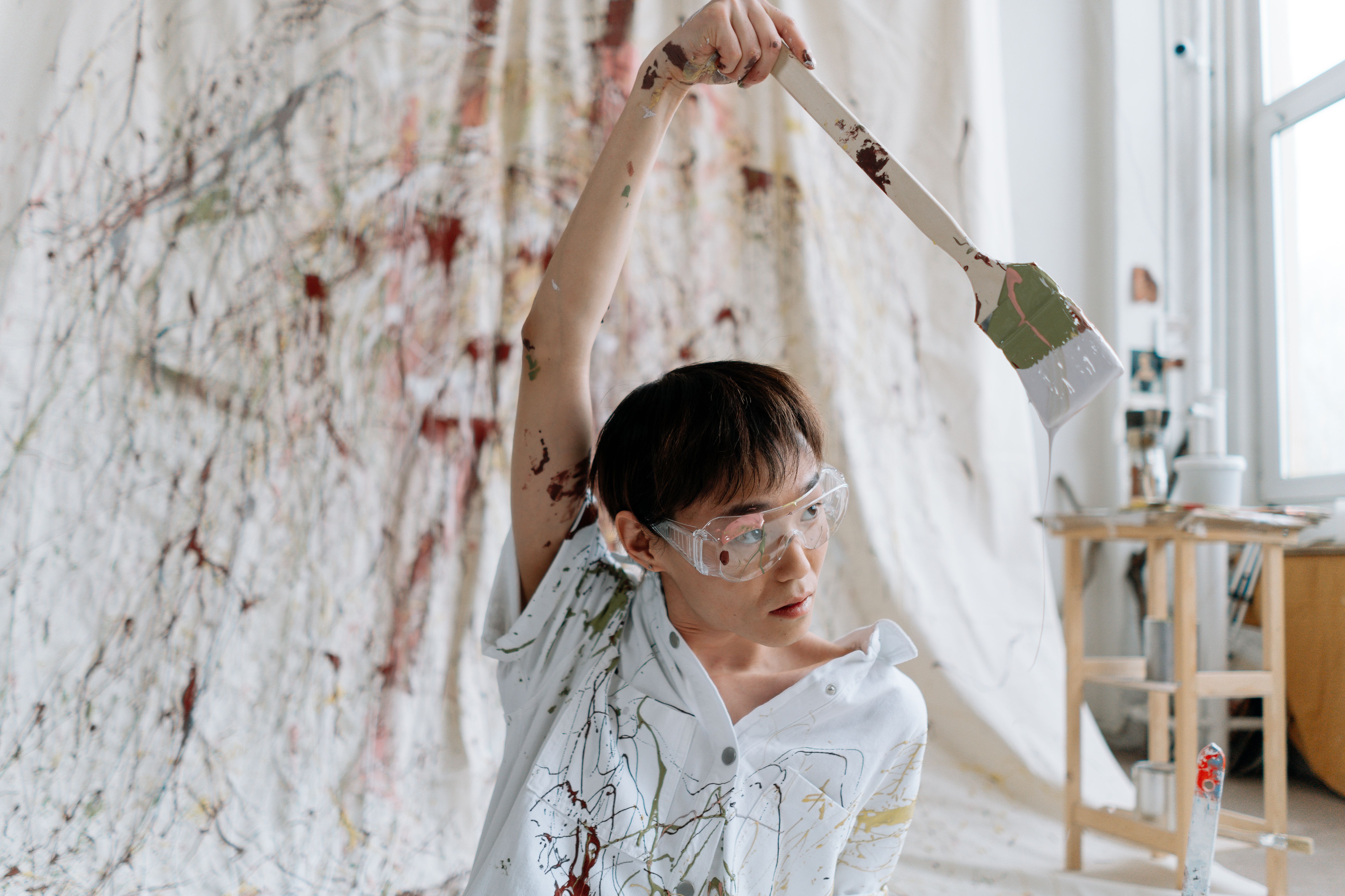 Rising Stars: 10 Emerging Contemporary Artists to Watch in 2024