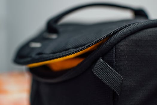 How To Repair Any Damaged Zip In An Emergency Situation