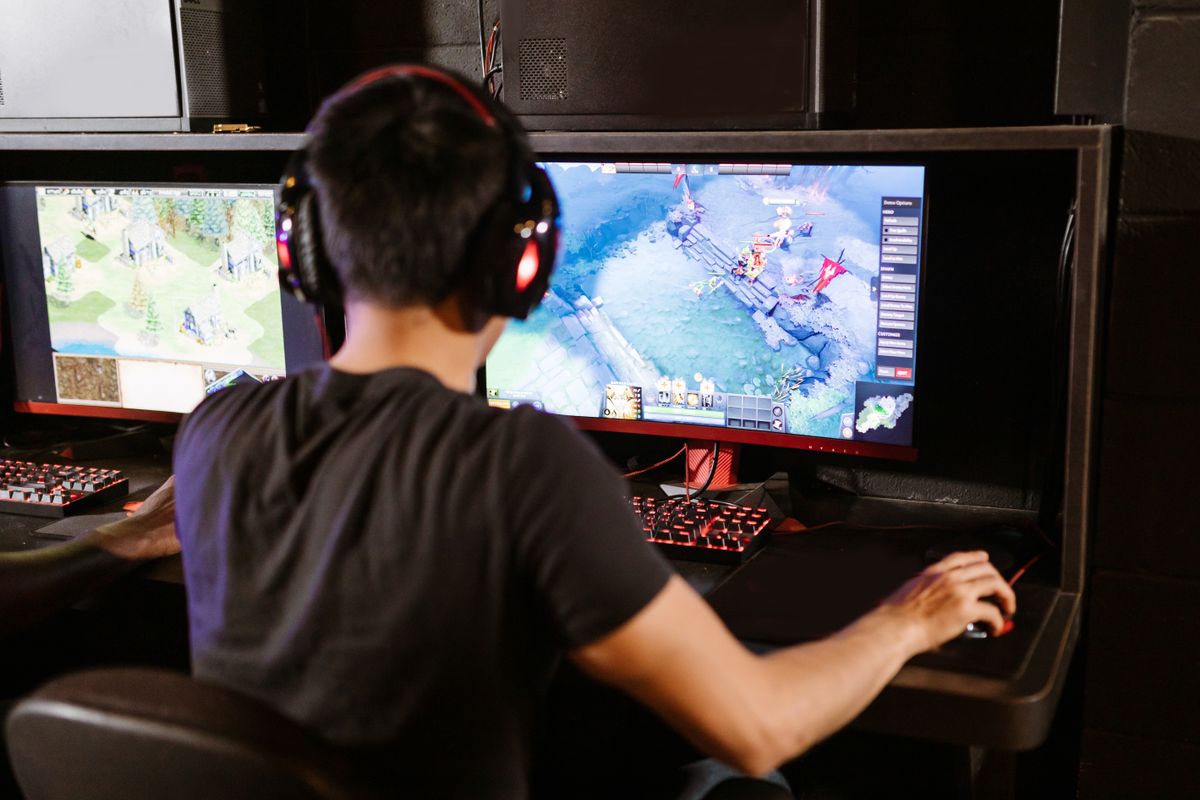ROG Swift PG27UCDM