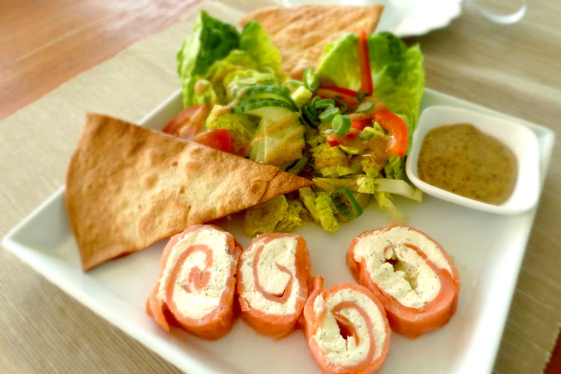 Free Vegetable Salad With Flat Bread Stock Photo