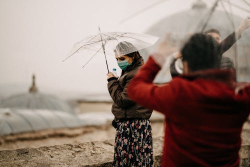 下雨, 塑膠, 女人 的 免費圖庫相片