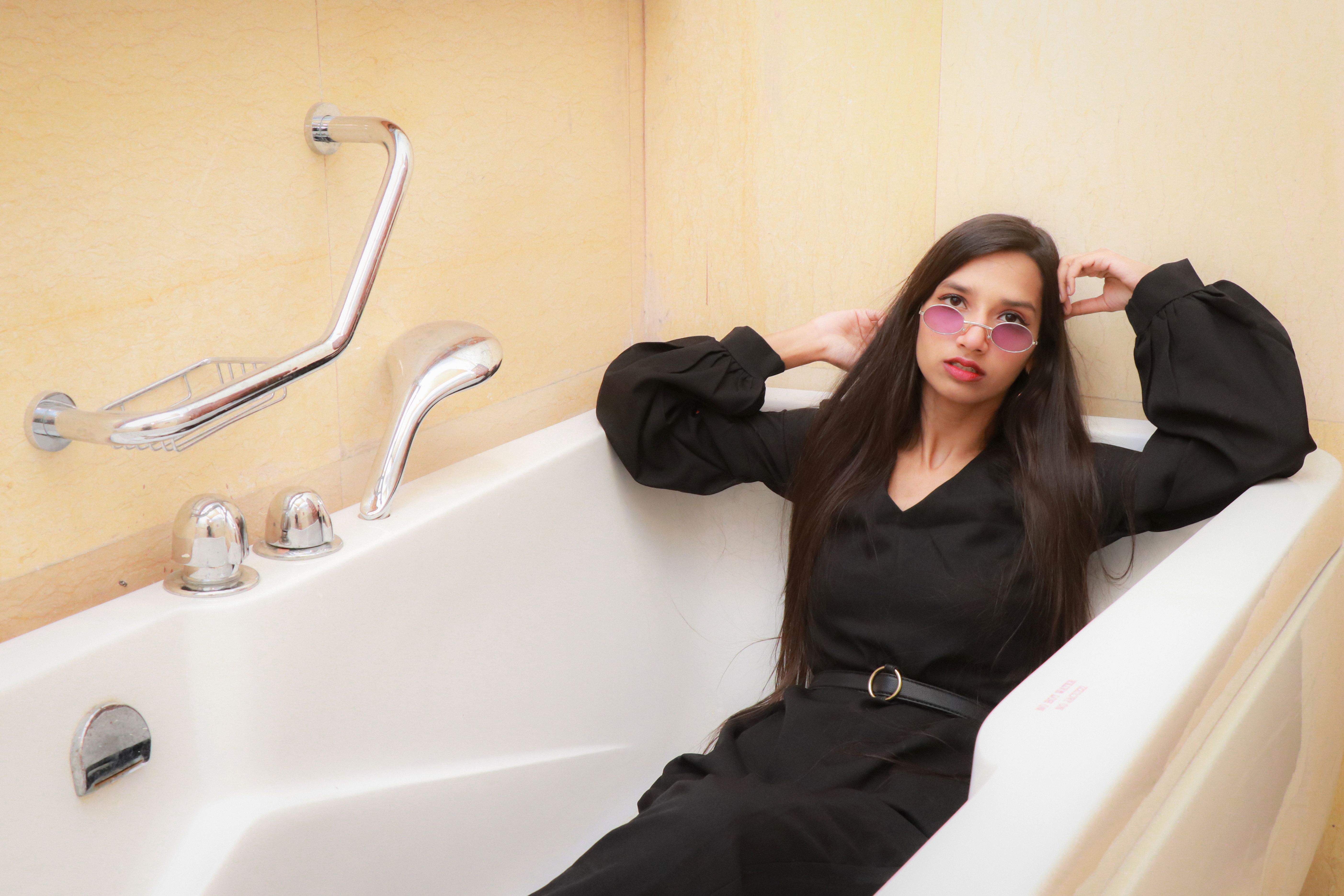Portrait of Priya Raman, bathroom fit-out specialist