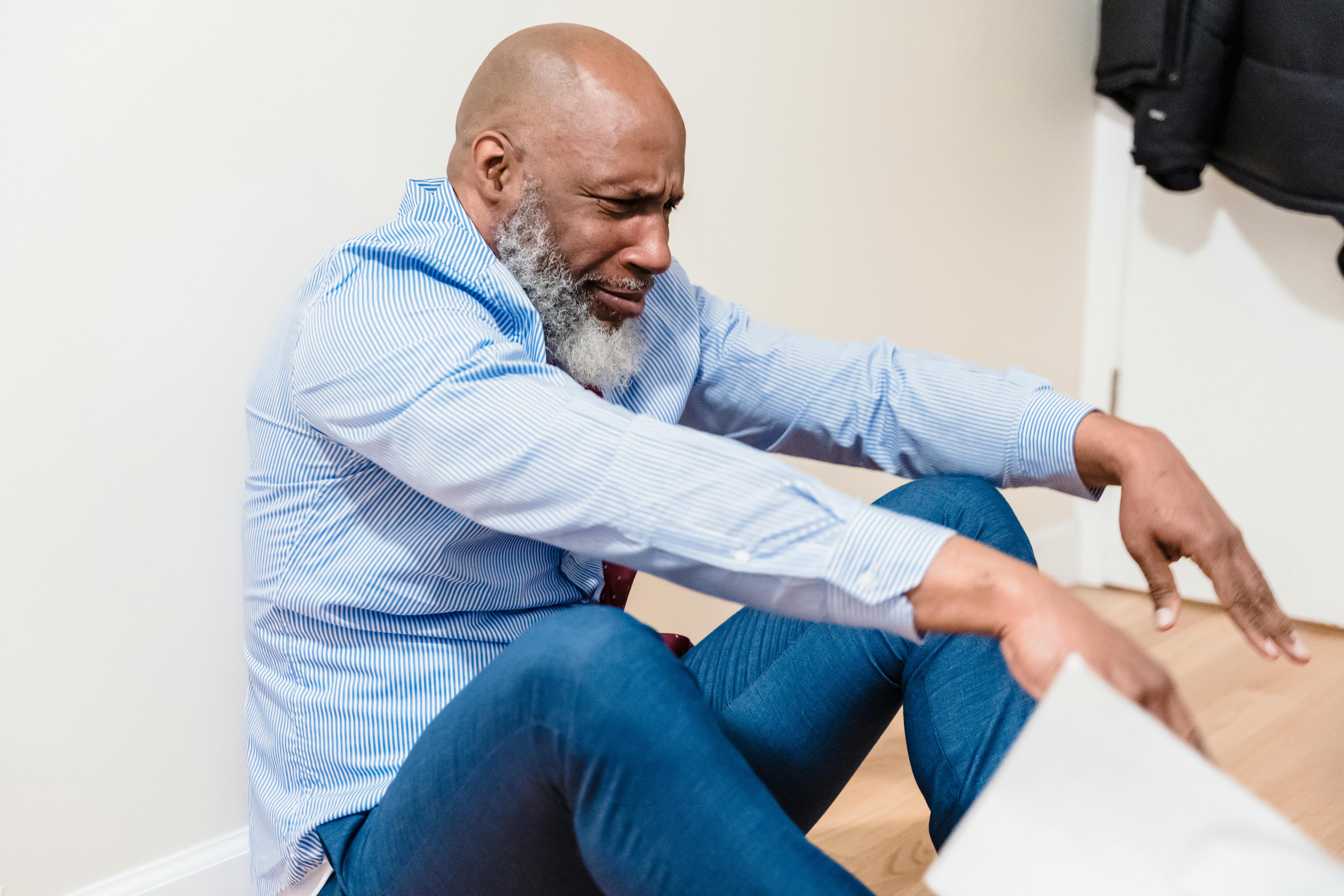 6 Prostate Cancer Signs Men Should Never Ignore — Photo by Nicola Barts on Pexels