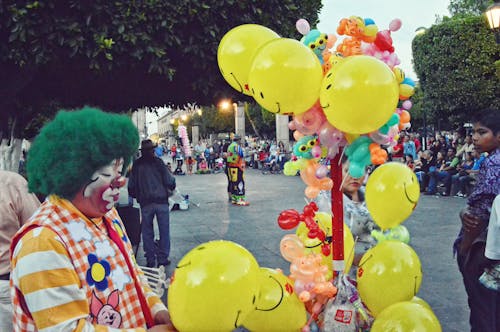 Fotobanka s bezplatnými fotkami na tému balóny, dav ľudí, denné svetlo