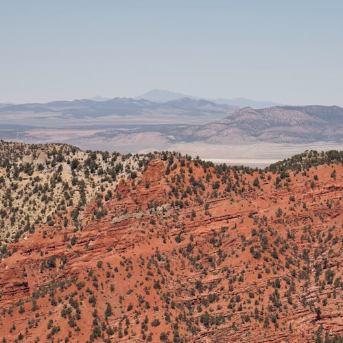 Бесплатное стоковое фото с геология, голубое небо, горные хребты