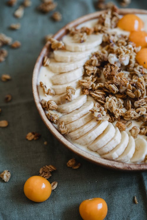 Fruit Salad with Oat Flakes 