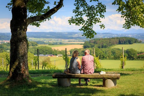 Kostenloses Stock Foto zu Ã„lteres paar, ältere frau, älterer herr