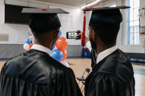 Foto profissional grátis de afro-americano, alegria, amizade