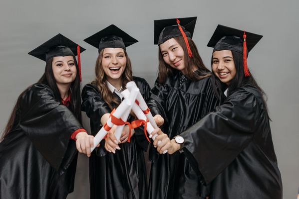The Ultimate 2026 Guide to Fully Funded Scholarships for Pakistani Students