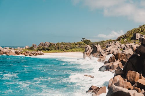 Darmowe zdjęcie z galerii z formacje skalne, krajobraz, morze
