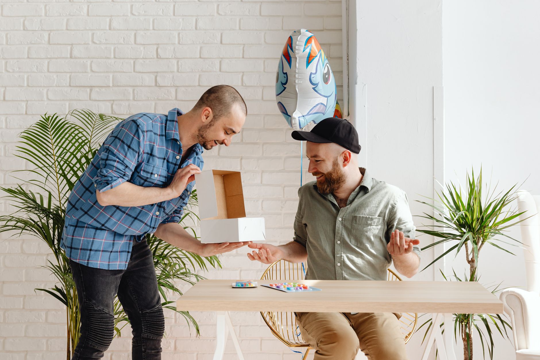 Best Gifts for Men of 2026: Practical, Gadgets & Grooming
