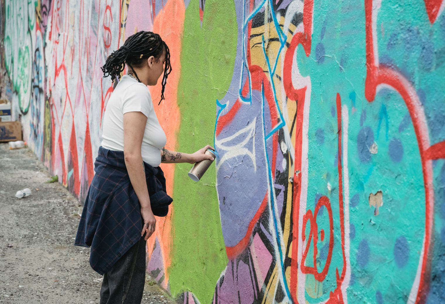 Painters and Decorators in Lower Clapton — walls rolled to an even, flat finish