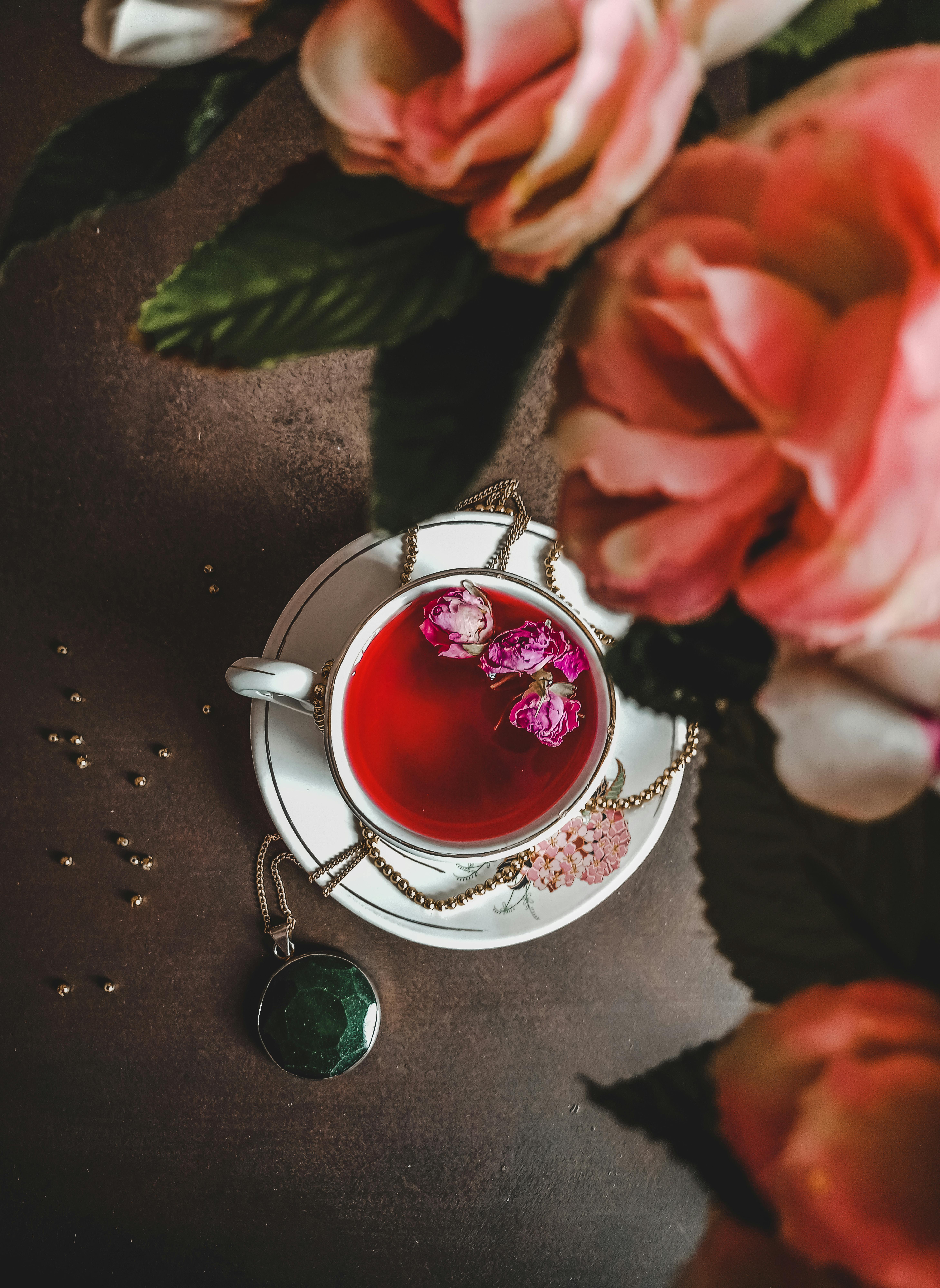 Who should not drink spirulina?