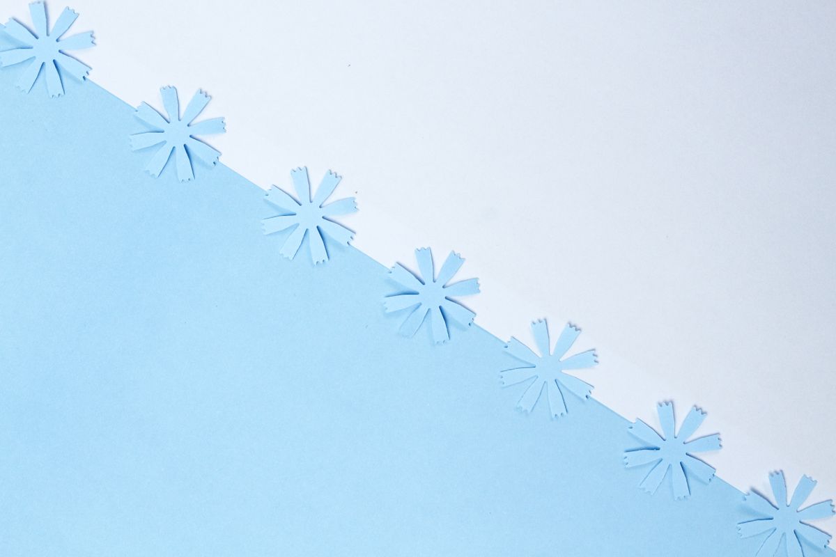 DIY-Papierblumen mit Kindern: Basteln mit einfachen Materialien — Hero-Aufnahme — DIY-Papierblumen Kindern