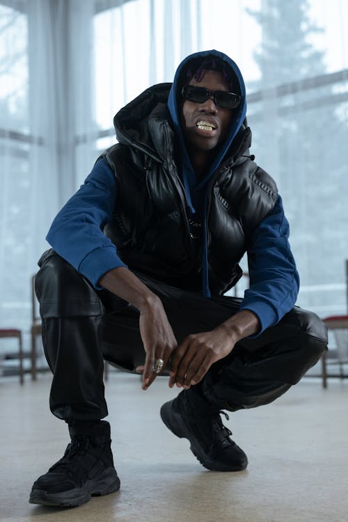 Darmowe zdjęcie z galerii z afrykański mężczyzna, czarnoskóry, hip hop