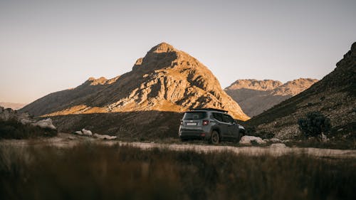 Fotobanka s bezplatnými fotkami na tému 4x4, automobil, cestný výlet