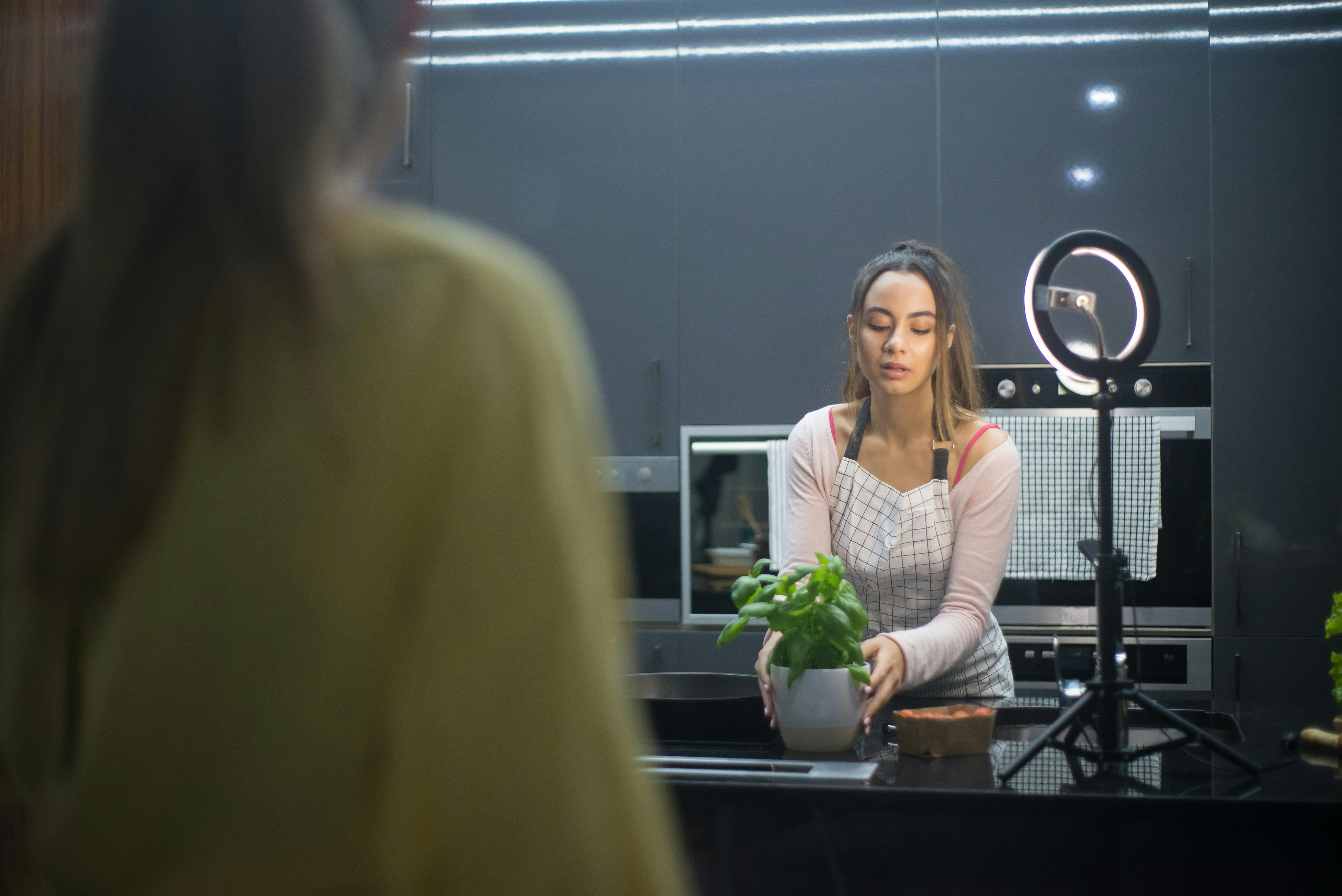 Will AI Kill the Creator Economy? — Photo by Kampus Production on Pexels