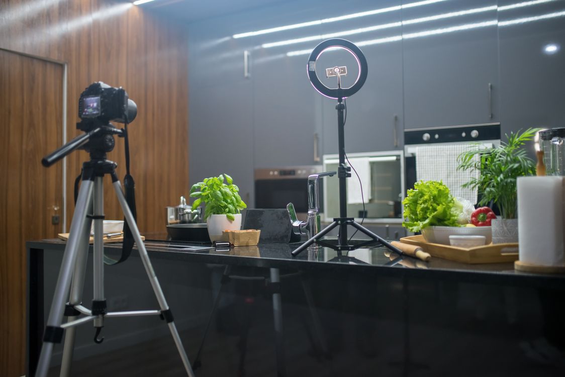 A Camera and Ring Light in the Kitchen · Free Stock Photo