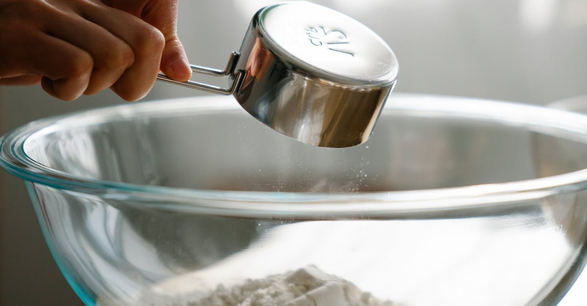 How much is 100g in cups flour