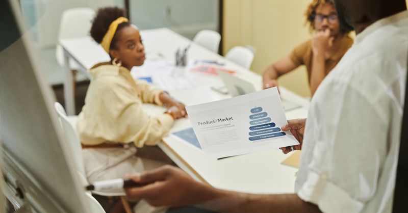 Stratégie Communication : Guide Complet 2026
