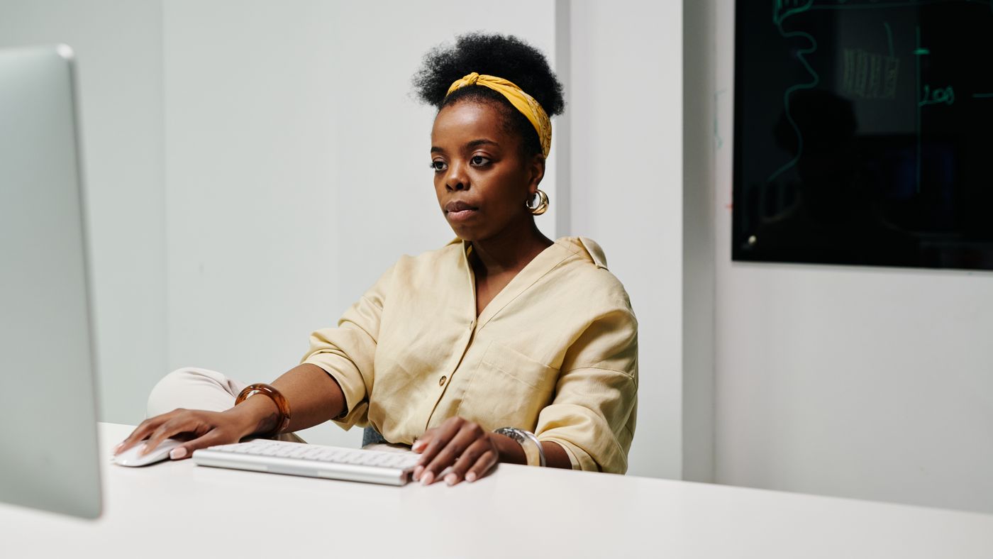 The Follow-Up Habit That Gets More Job Offers Than Any Resume Trick