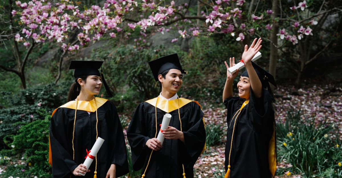 大學進學費用解讀與家庭資金規劃指南 大學進學費用解讀與家庭資金規劃指南