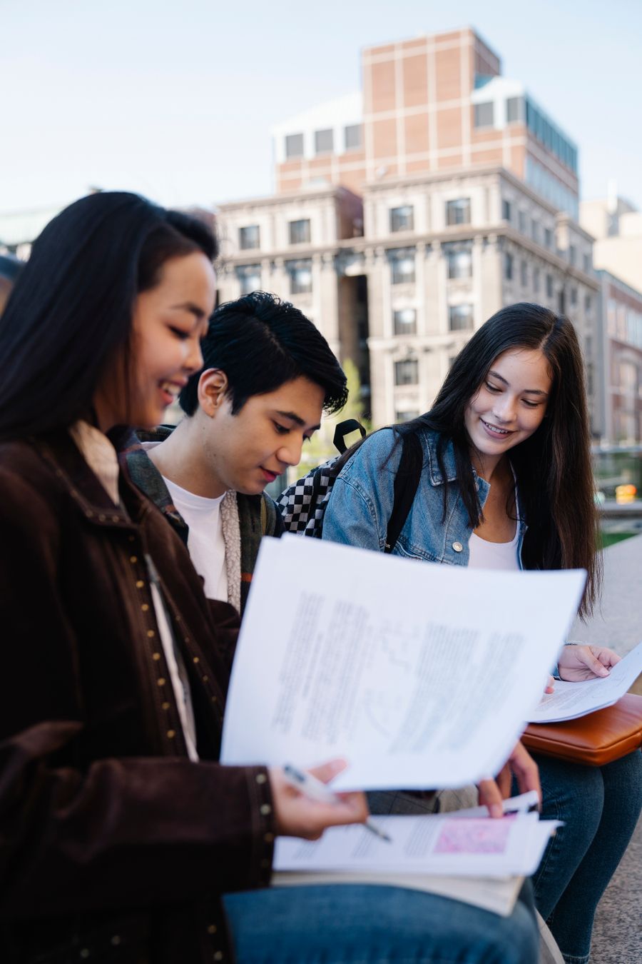 College, Internship, & Job Applications with a WorldWise tutor