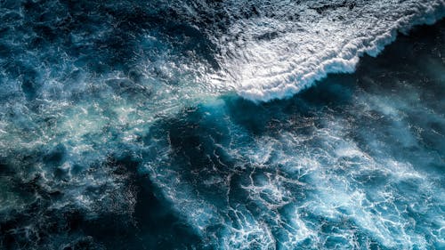 Fotos de stock gratuitas de cuerpo de agua, desde arriba, foto aérea