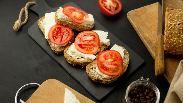 Cheese Sandwich, Reduced Fat Cheese, On Wheat Bread
